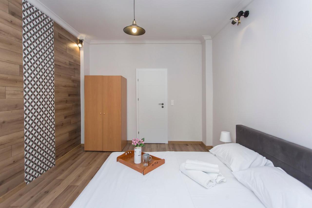 Sunny And Modern 1Bdr Apartment In The Center Sofia Exterior photo